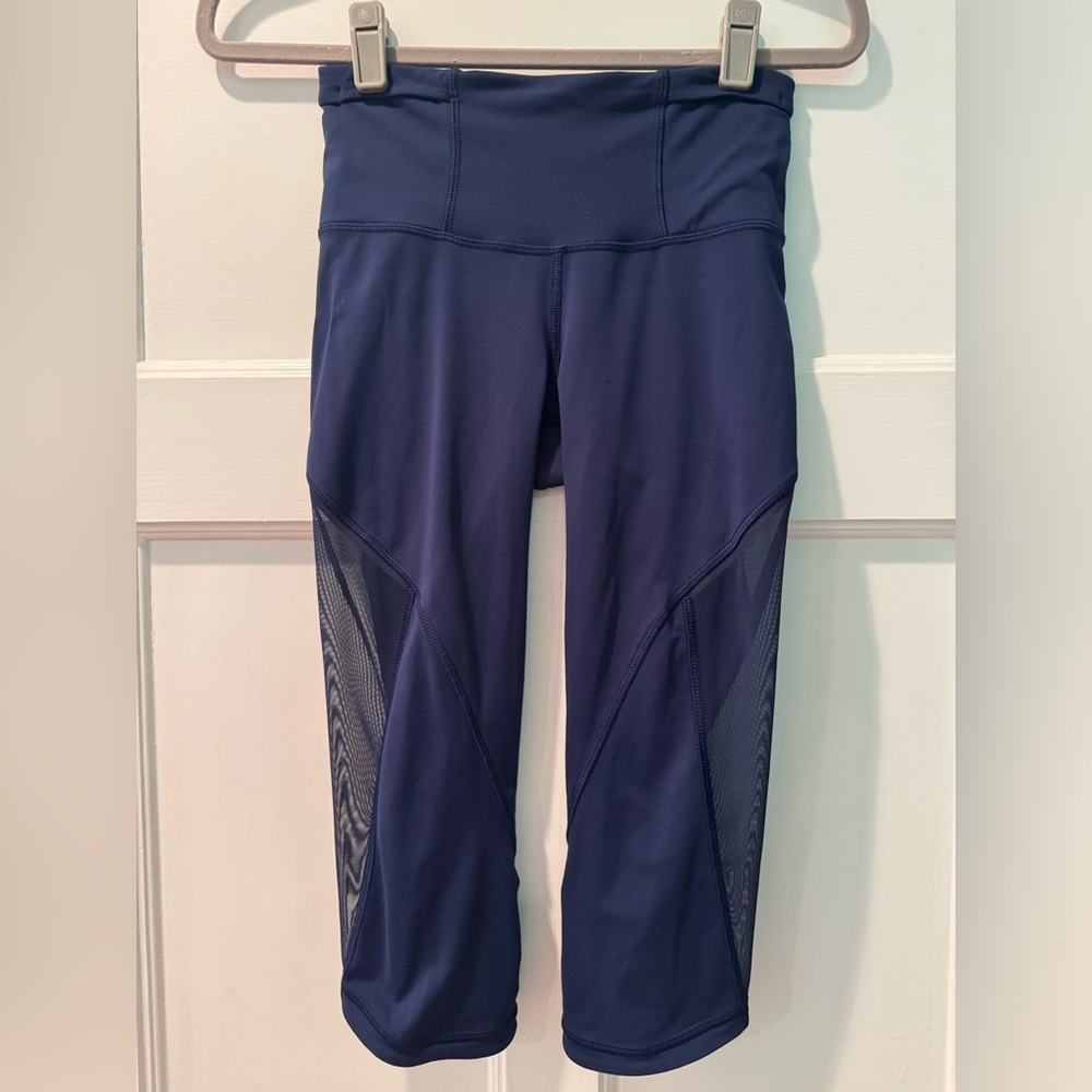 Lululemon Run with the Sun Cropped Leggings - Navy, Mesh Cut Outs